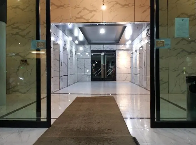 Apartment Skb Mansion Close To Mrt In Hua