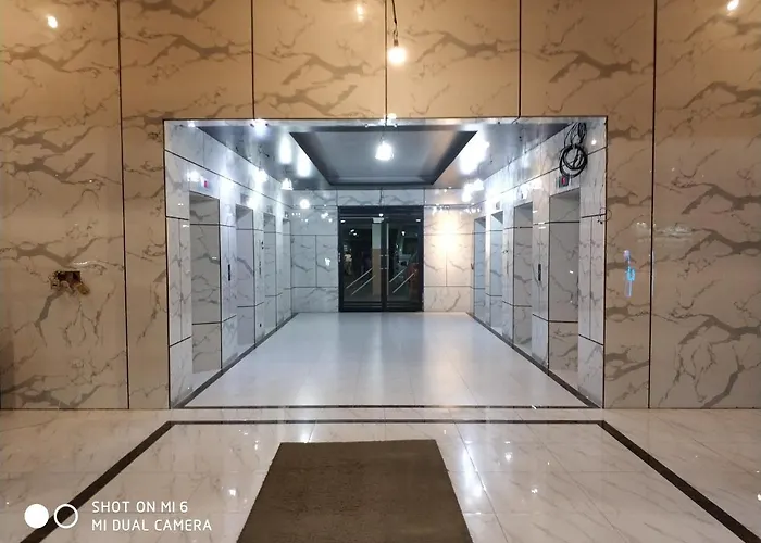 Skb Mansion Close To Mrt In Hua Bangkok